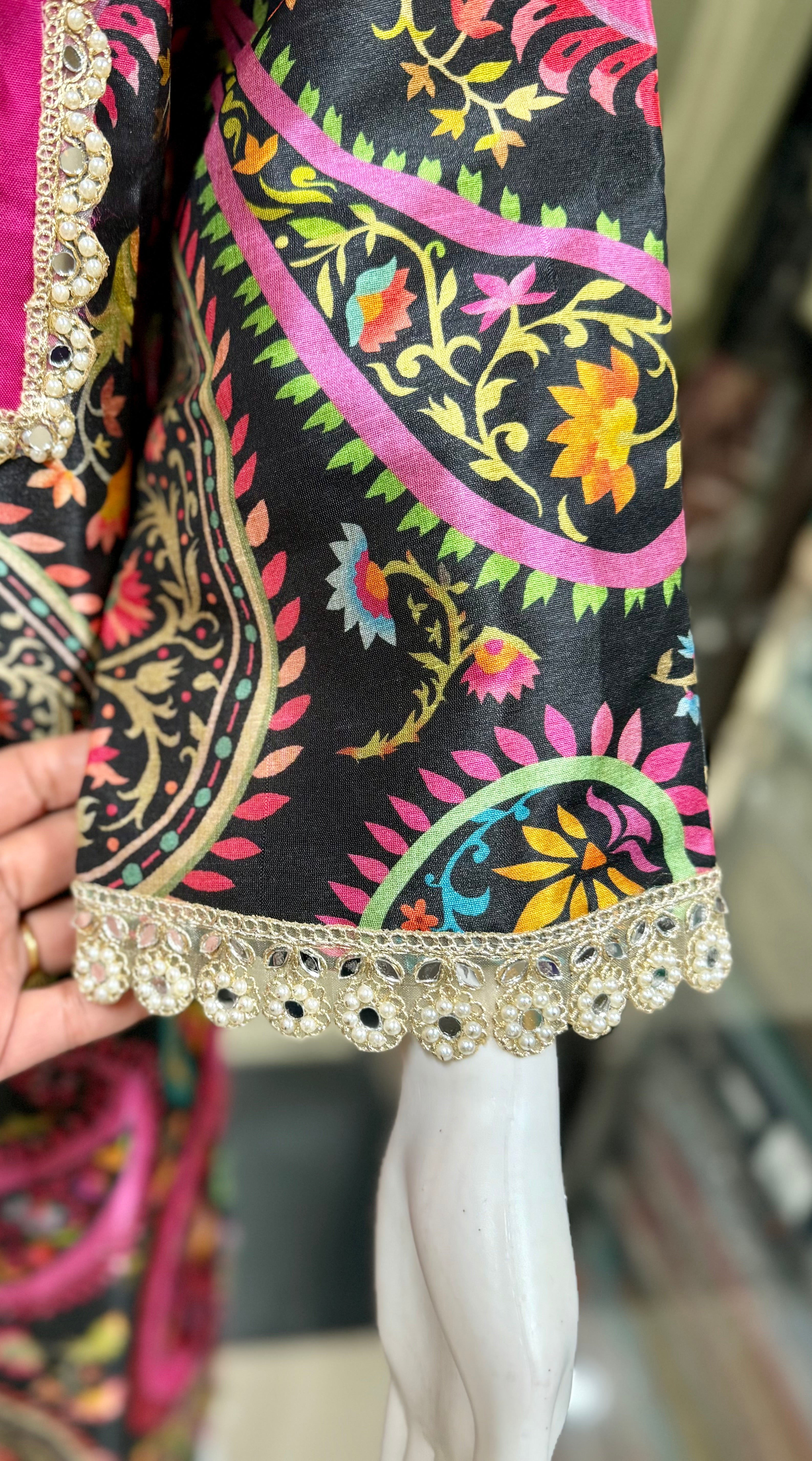 Chanderi Silk 2-Piece Party Wear Suit With Stylish Gota-Patti Work