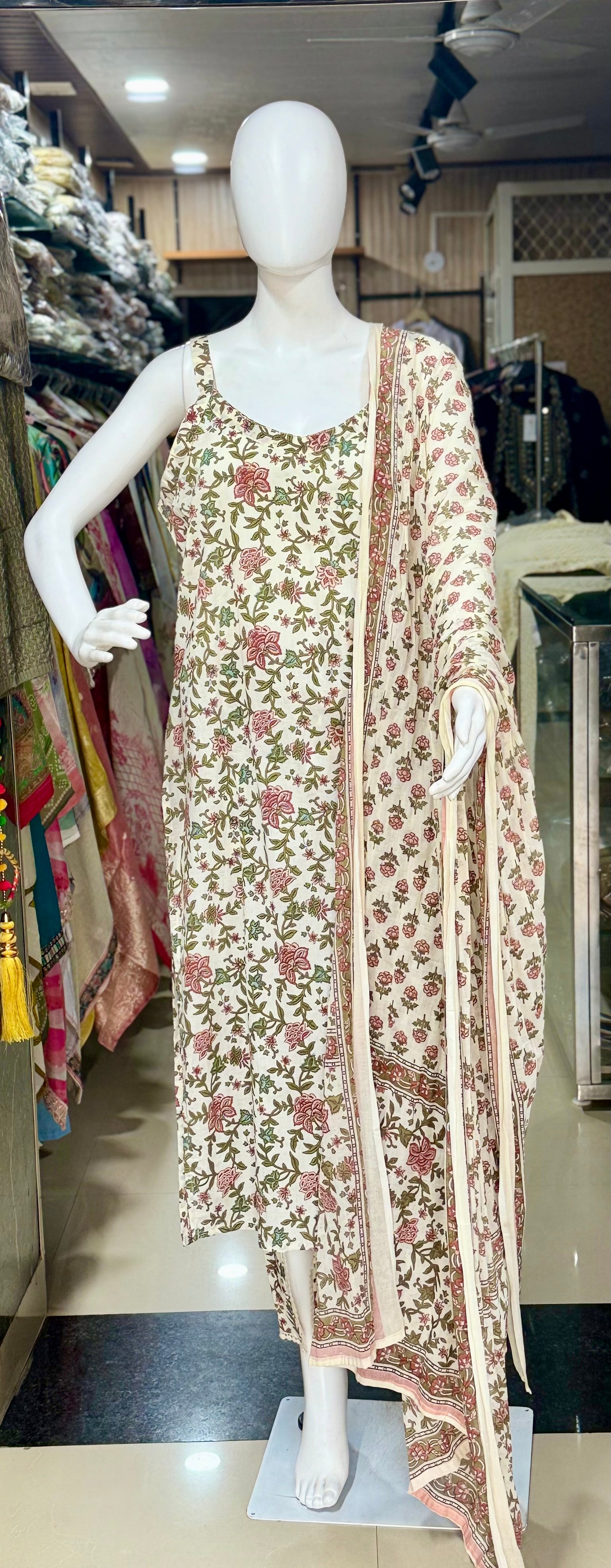 Floral Print Cotton Sleeveless Suit For Women